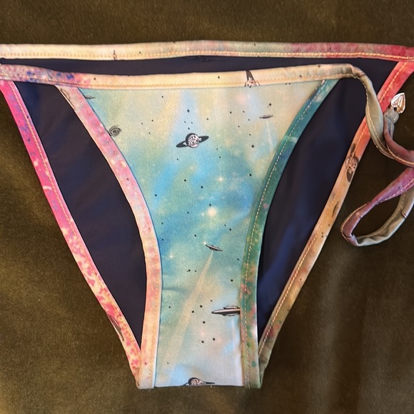 Wildfox space cadet bikini - Picture 4 of 7